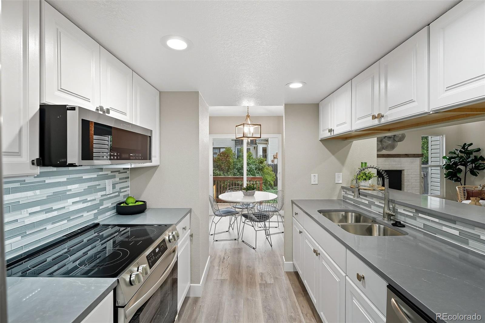 11963 East Nevada Circle Aurora, CO 80012 - Photo 9 of 26