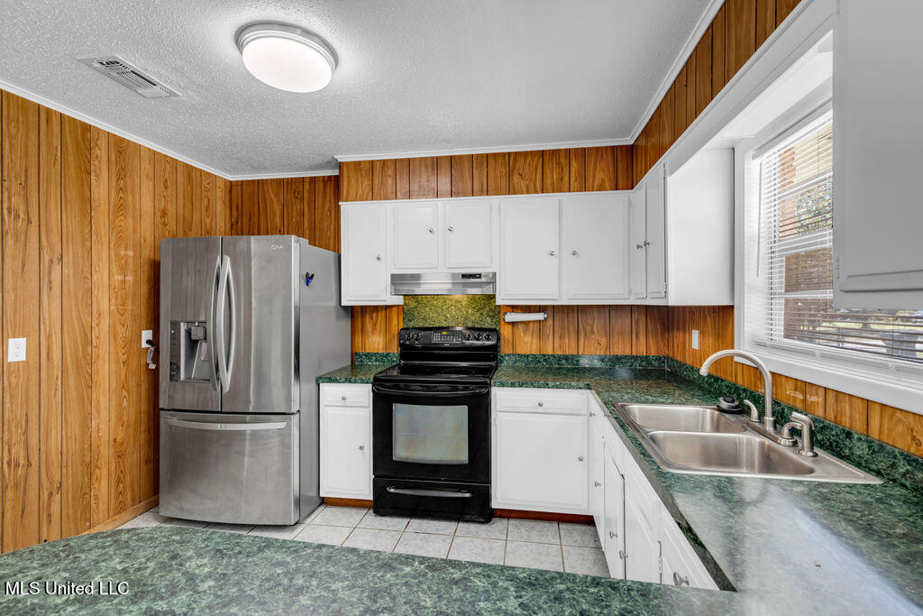 14137 Dundeewood Road Biloxi, MS 39532 - Photo 15 of 37 14137DundeewoodRd-15