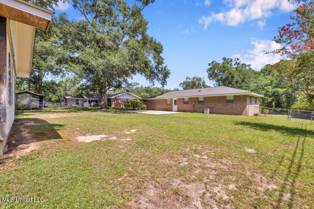 14137 Dundeewood Road Biloxi, MS 39532 - Photo 29 of 37 14137DundeewoodRd-29