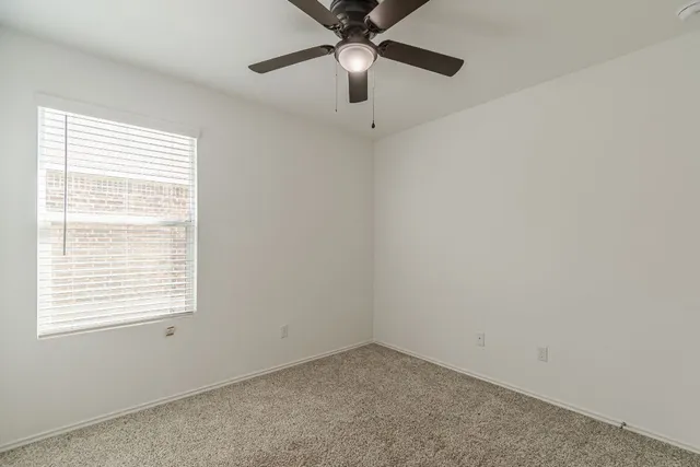 $2,100 | 341 Escondido Circle, San Marcos, TX 78666