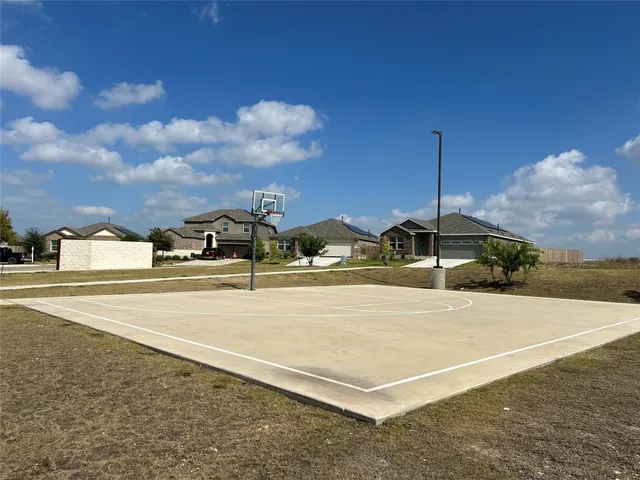 $2,075 | 341 Escondido Circle, San Marcos, TX 78666