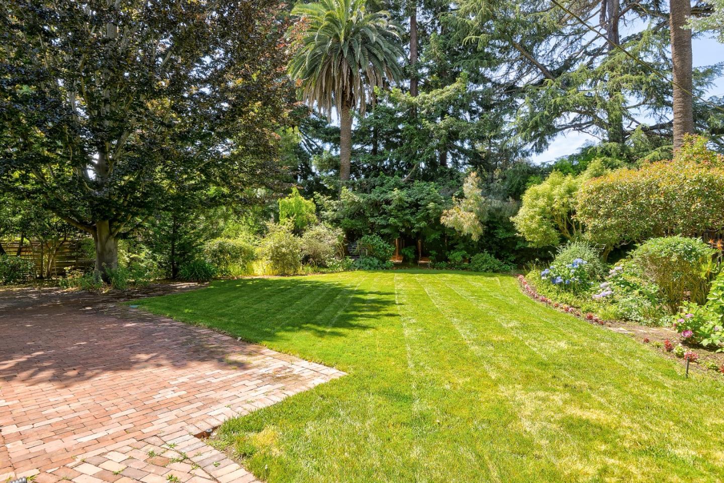 16 Maple Avenue Atherton, CA 94027 - Photo 2 of 25 a view of a yard with an trees