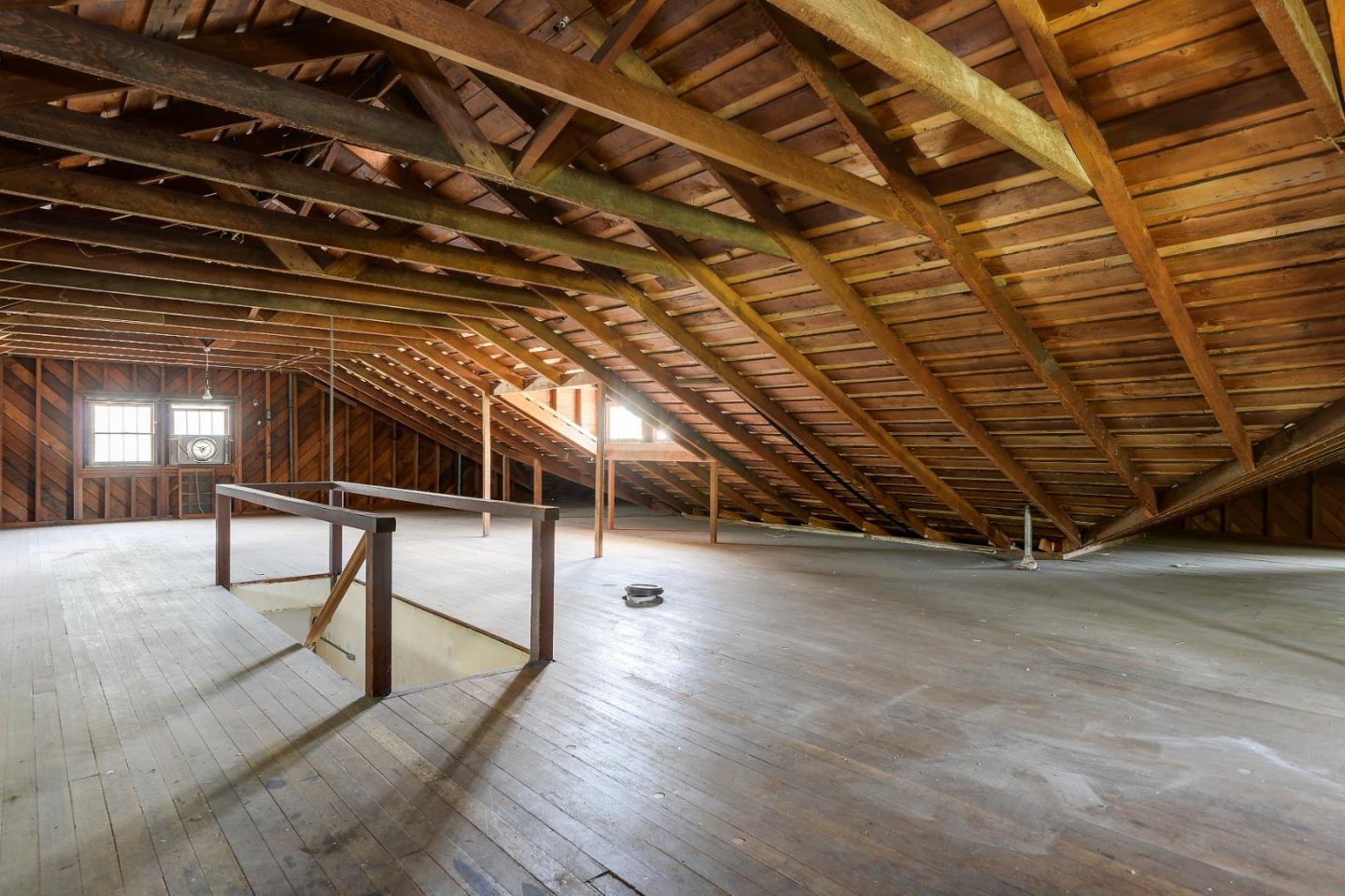 16 Maple Avenue Atherton, CA 94027 - Photo 23 of 25 a view of entryway