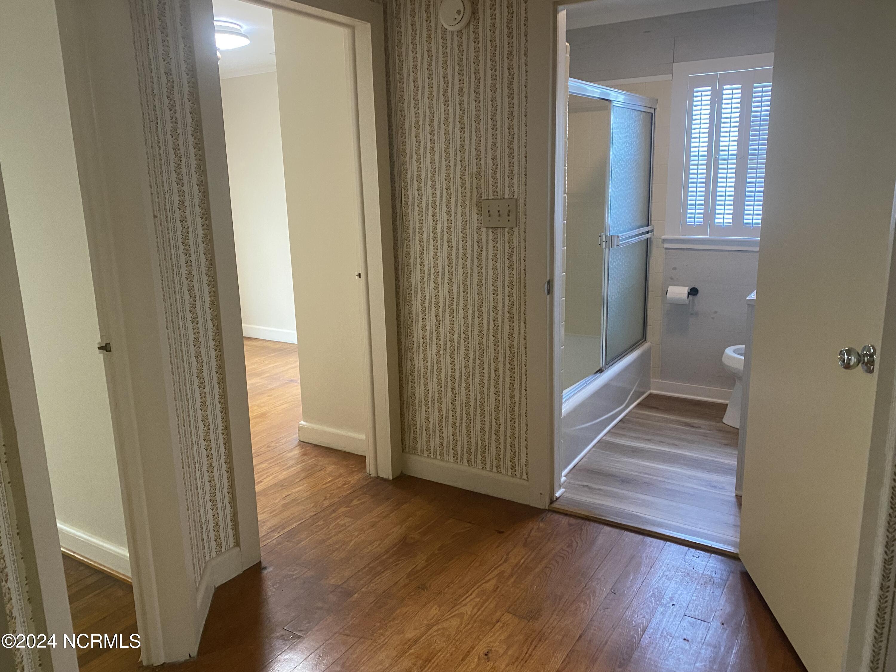 294 Pasture Branch Road Rose Hill, NC 28458 - Photo 14 of 23 hallway