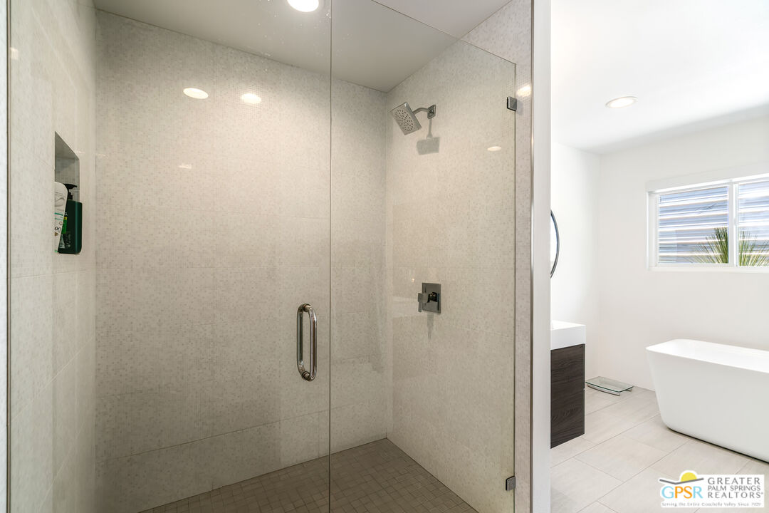 73428 Little Bend Trail Palm Desert, CA 92260 - Photo 28 of 46 a bathroom with a shower and a toilet