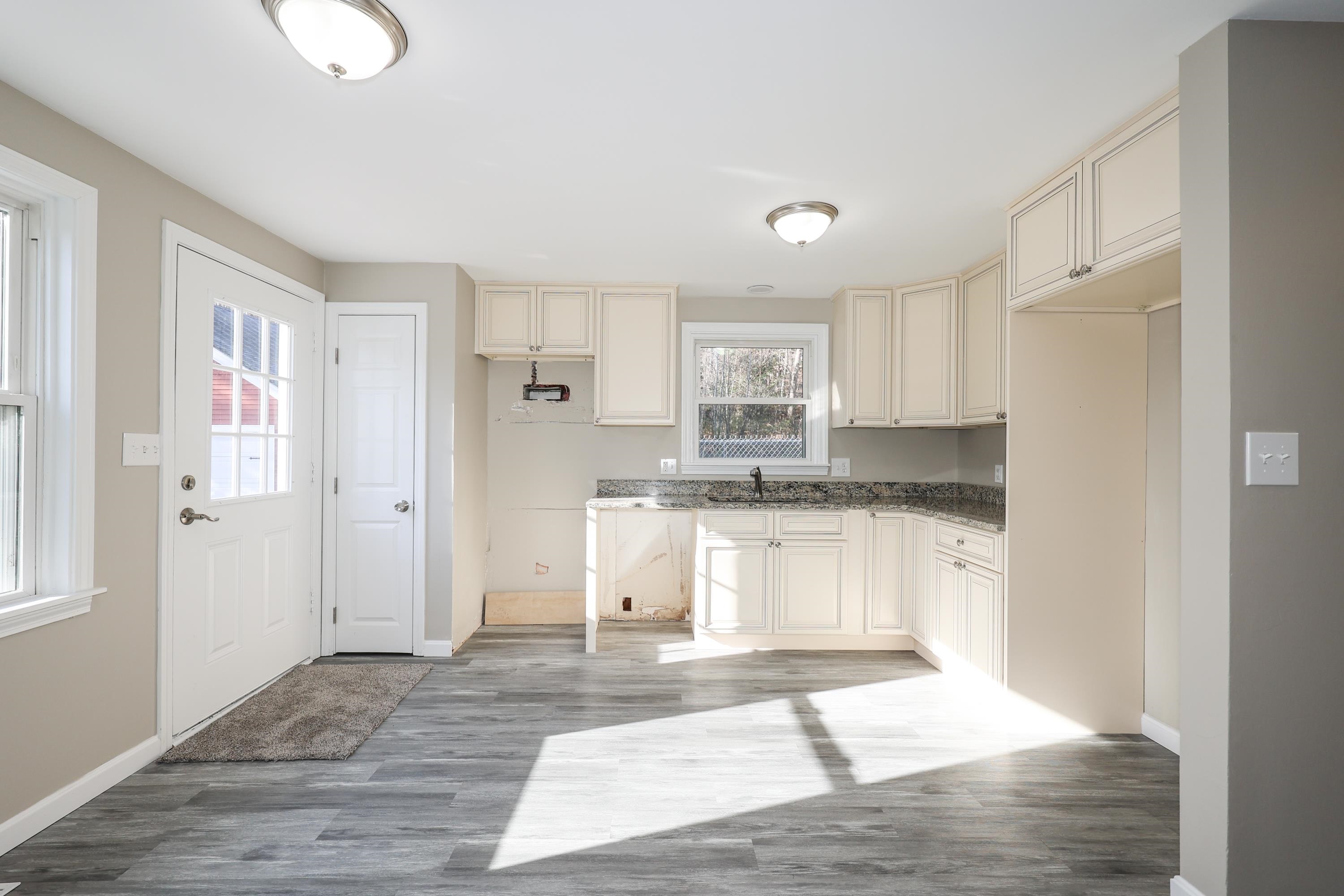 52 Michigan Road Jaffrey, NH 03452 - Photo 11 of 40