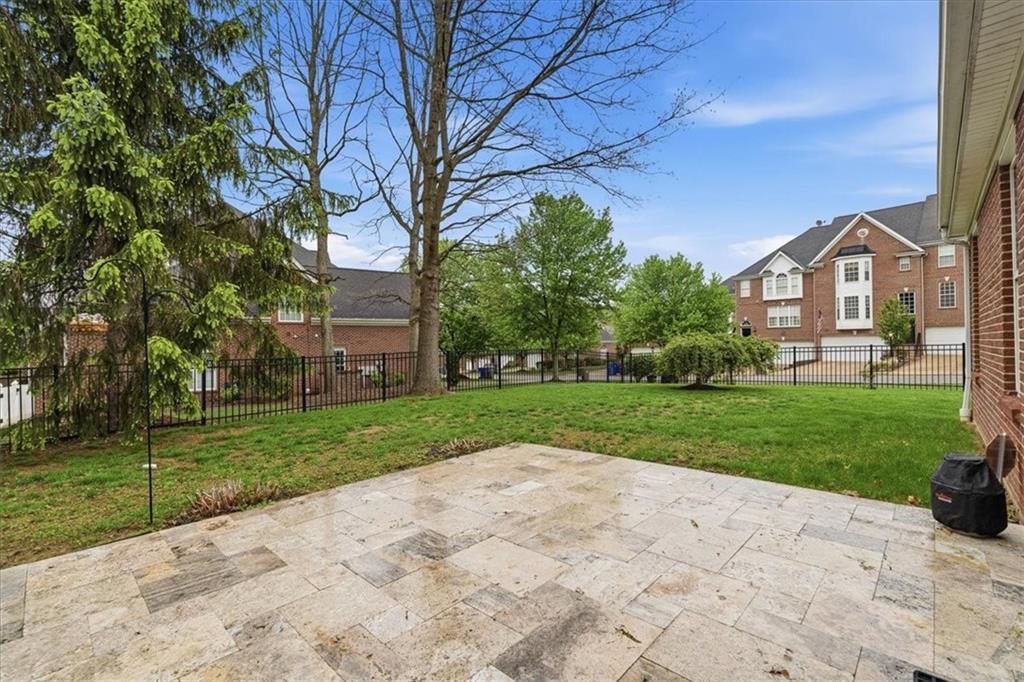 7006 Crider Road Mars, PA 16046 - Photo 27 of 31