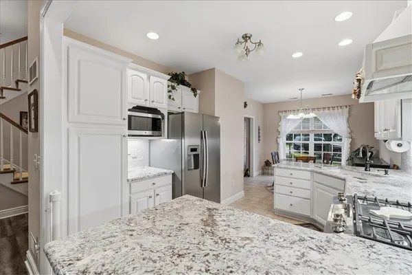 $525,000 | 7006 Crider Road, Mars, PA 16046