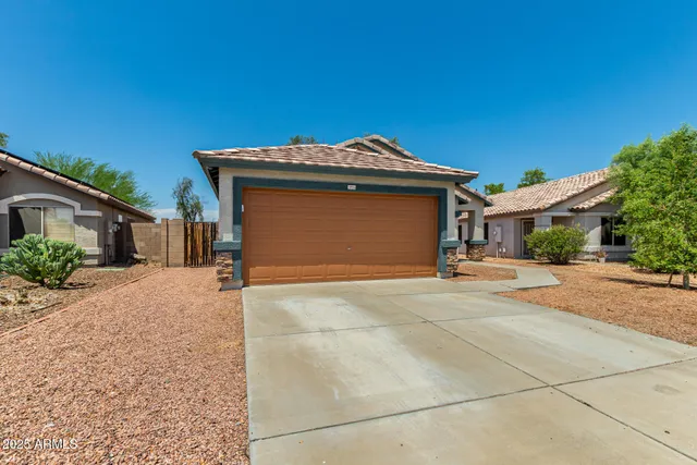 $375,000 | 14936 West Maui Lane, Surprise, AZ 85379