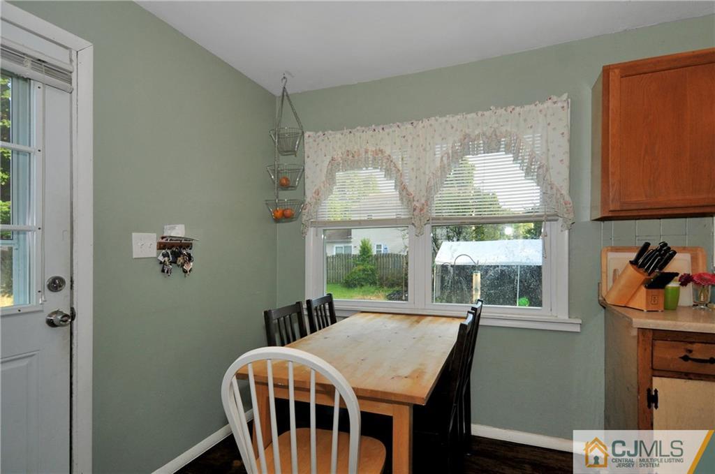 16 Coleman Road East Brunswick, NJ 08816 - Photo 3 of 9 Gallery Image 3