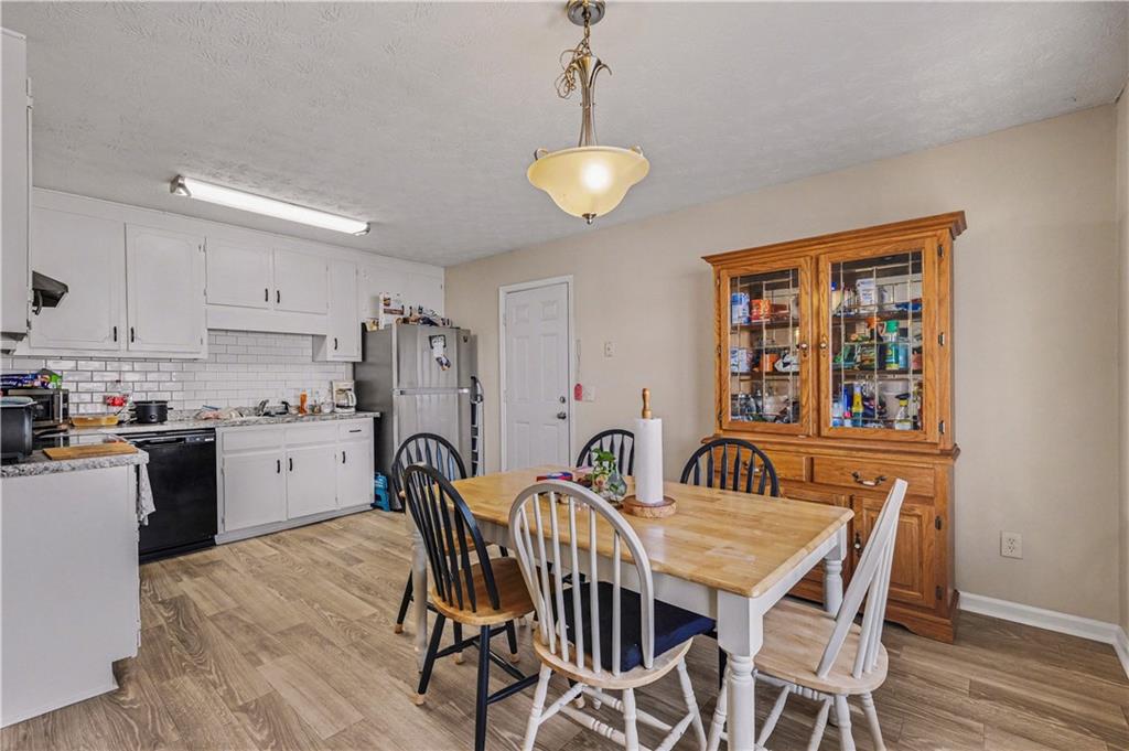 280 Courtyard Circle Winder, GA 30680 - Photo 6 of 24