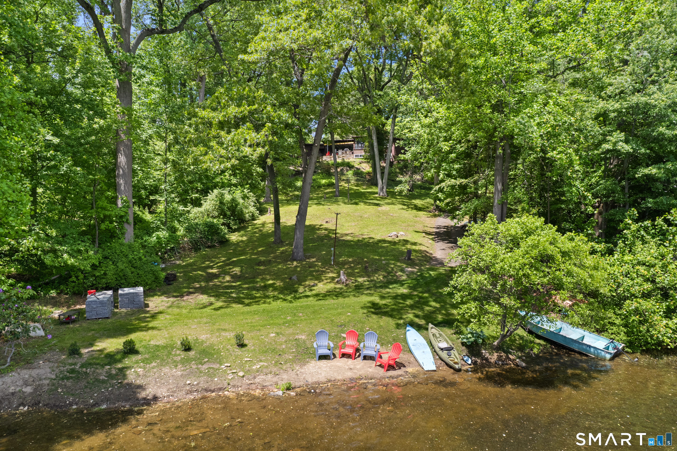 190 Beaver Dam Access Road Stratford, CT 06614 - Photo 35 of 38