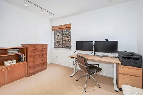 $1,299,000 | 25 Longview Lane, Chappaqua, NY 10514
