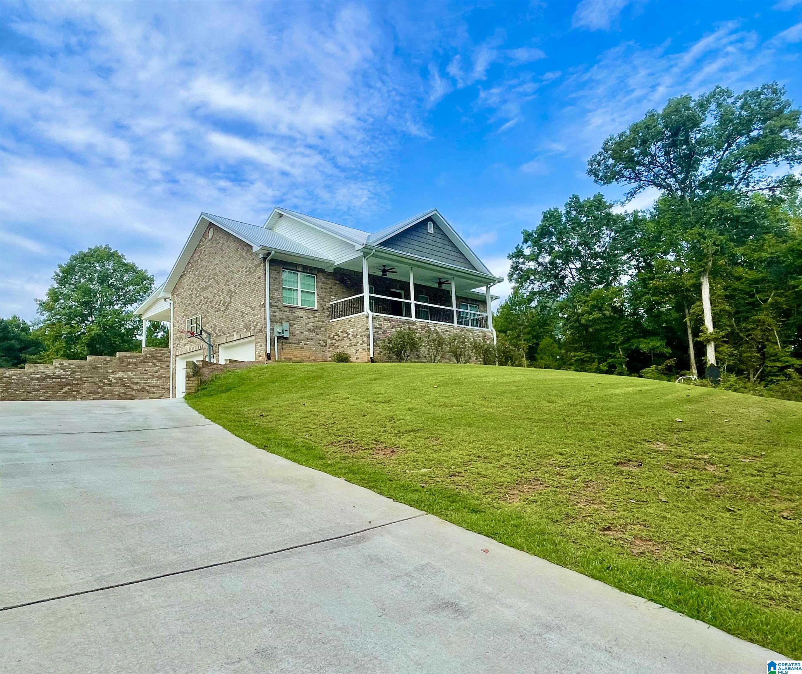 1565 Mountain Lake Road Warrior, AL 35180 - Photo 3 of 47