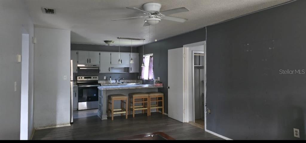 5800 Virginia Avenue New Port Richey, FL 34652 - Photo 8 of 8 Gallery Image 8