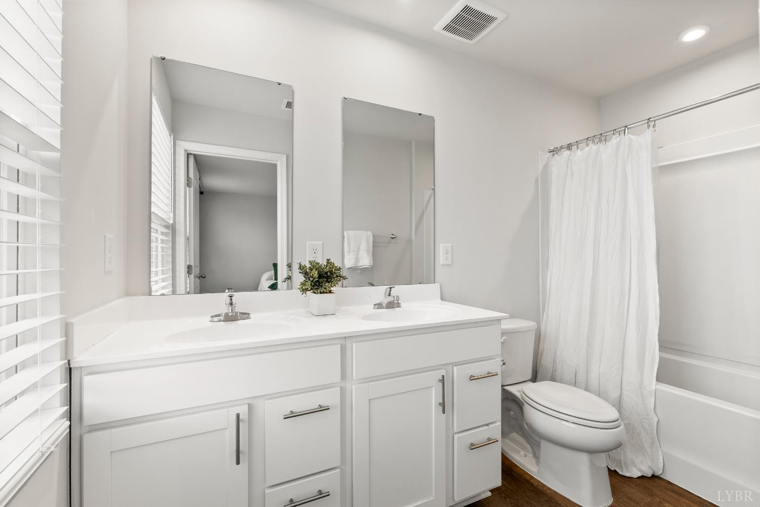 161 Robinia Road Lynchburg, VA 24501 - Photo 18 of 37