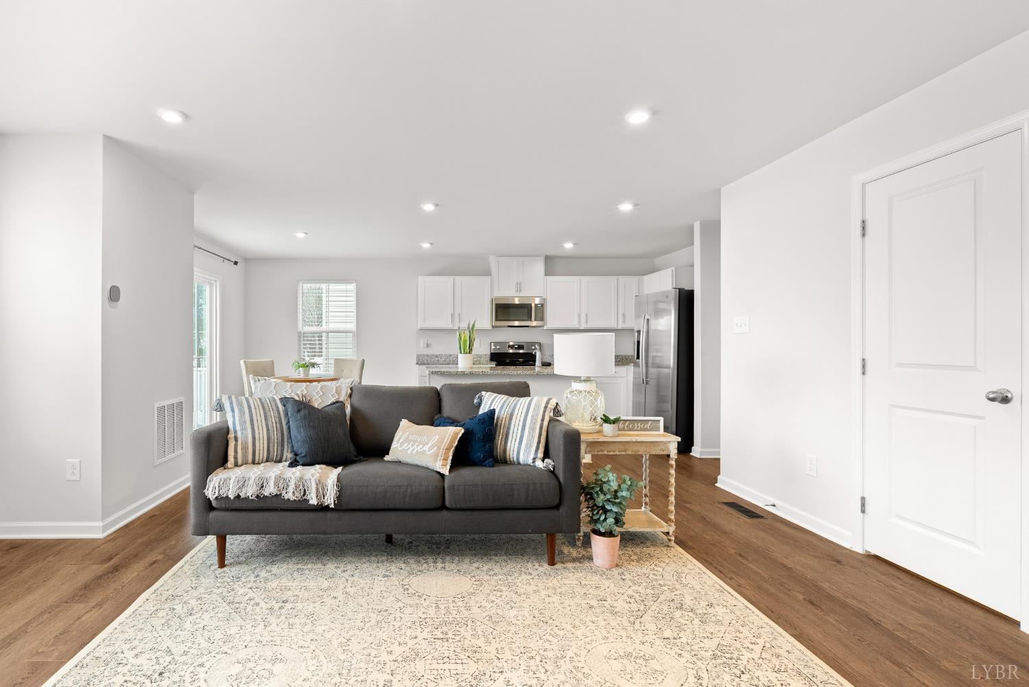 161 Robinia Road Lynchburg, VA 24501 - Photo 5 of 37