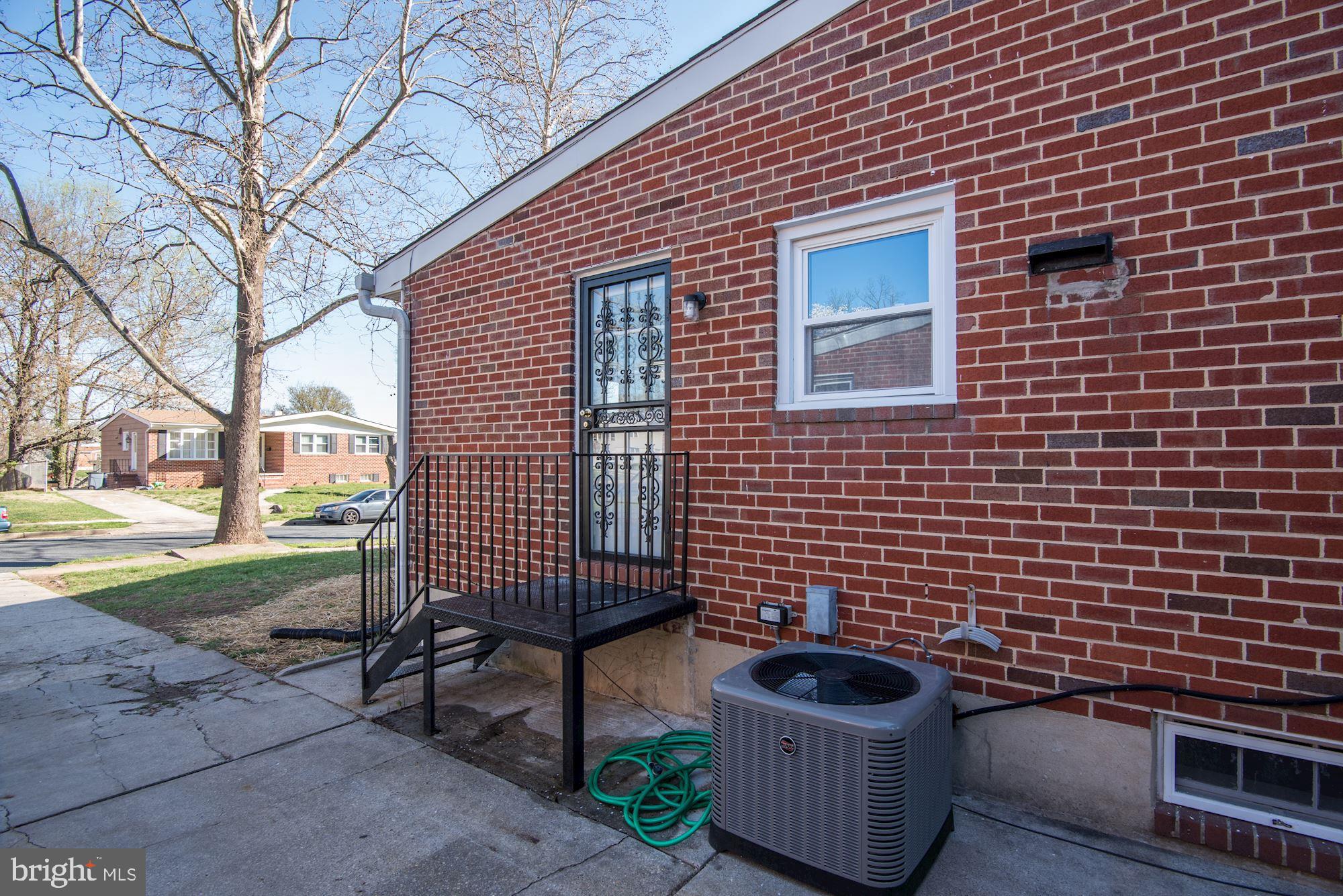 3307 Kenjac Road Baltimore, MD 21244 - Photo 51 of 55
