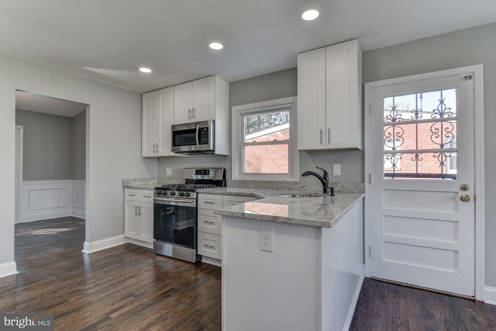 3307 Kenjac Road Baltimore, MD 21244 - Photo 7 of 55