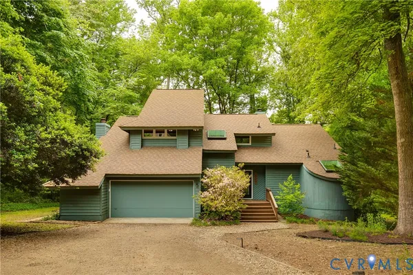 $550,000 | 14307 Spring Gate Court, Midlothian, VA 23112