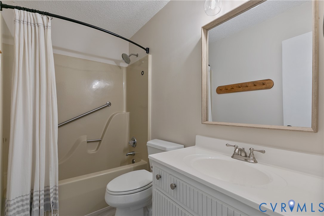 14307 Spring Gate Court Midlothian, VA 23112 - Photo 40 of 53