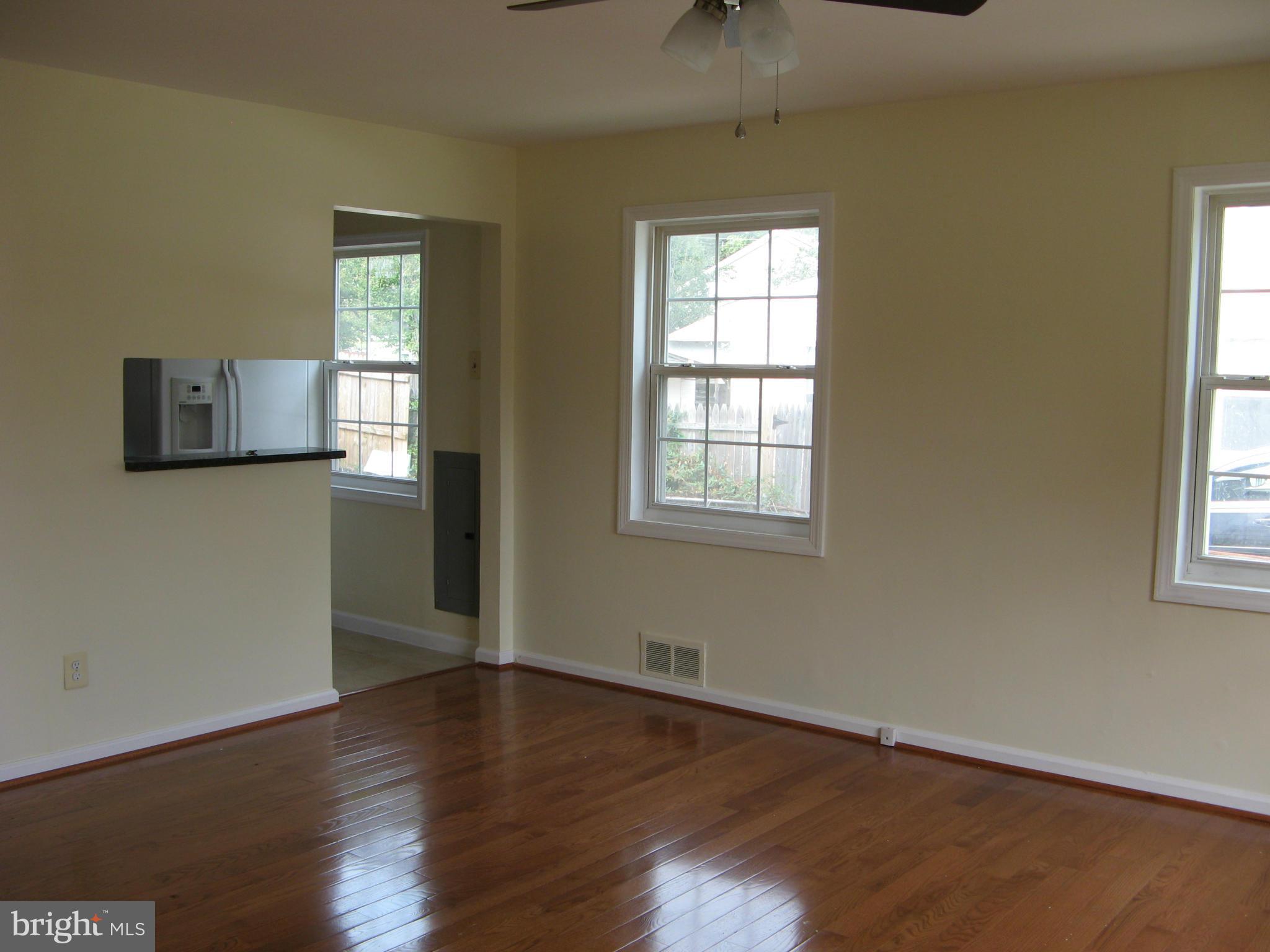 6929 Barrett Road Falls Church, VA 22042 - Photo 6 of 21 Interior (General)