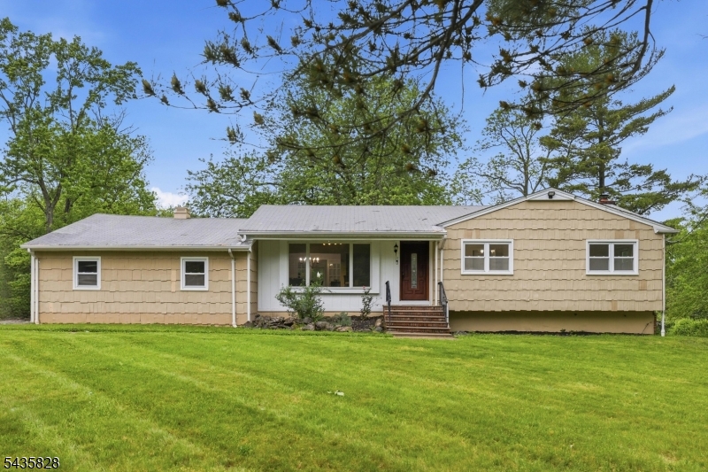 25 King George Road Warren, NJ 07059 - Photo 2 of 50