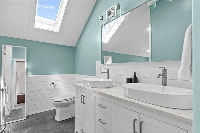 $3,900 | 20 Borden Farm Road, Portsmouth, RI 02871