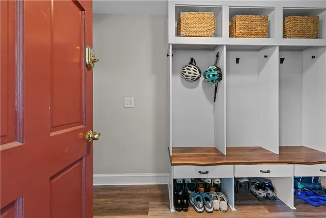 $3,900 | 20 Borden Farm Road, Portsmouth, RI 02871