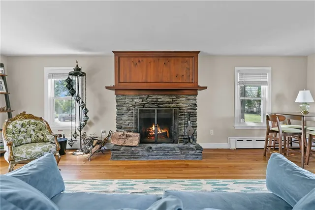 $3,900 | 20 Borden Farm Road, Portsmouth, RI 02871