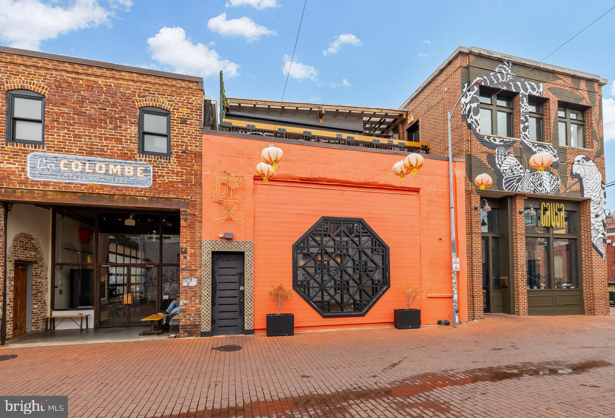 1314 10th Street Northwest Washington, DC 20001 - Photo 15 of 18 a view of a building with a door