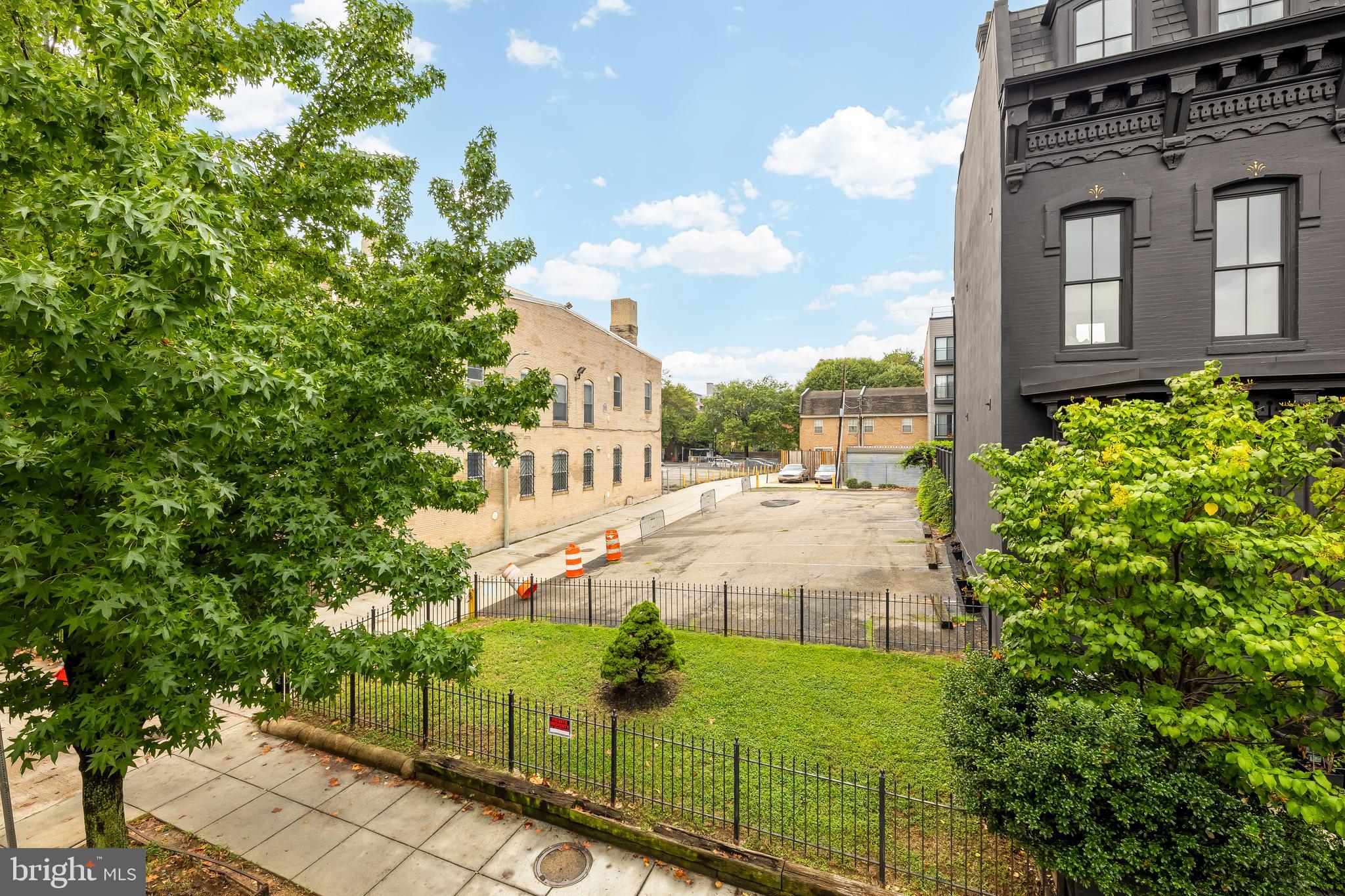 1314 10th Street Northwest Washington, DC 20001 - Photo 3 of 18 a view of a garden