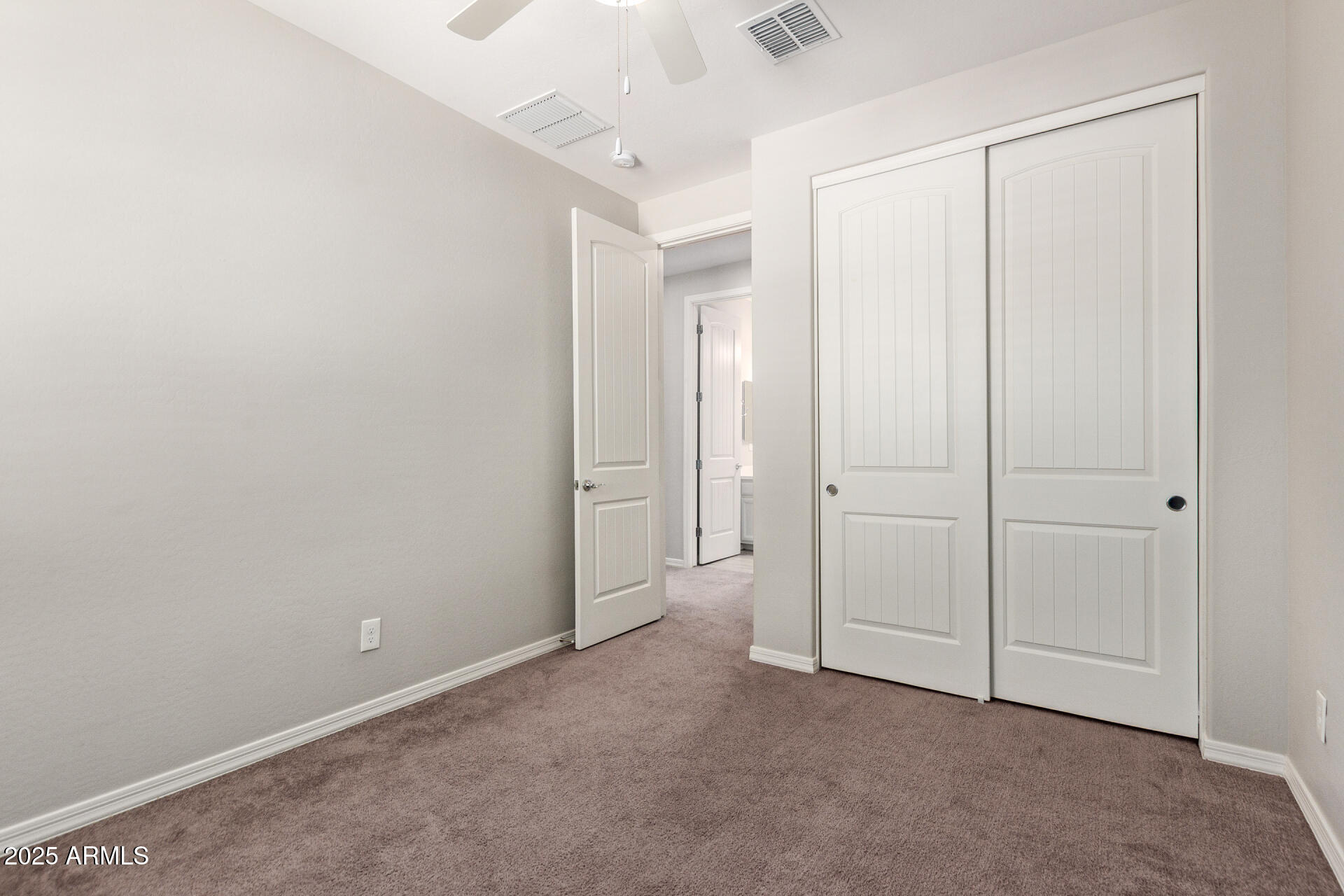 3934 East Turley Street Gilbert, AZ 85295 - Photo 18 of 37 an empty room with closet area