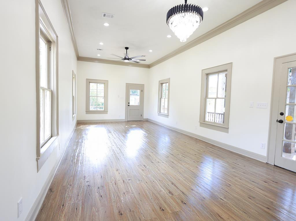 425 South Broadway Street McComb, MS 39648 - Photo 2 of 41 Photo 2