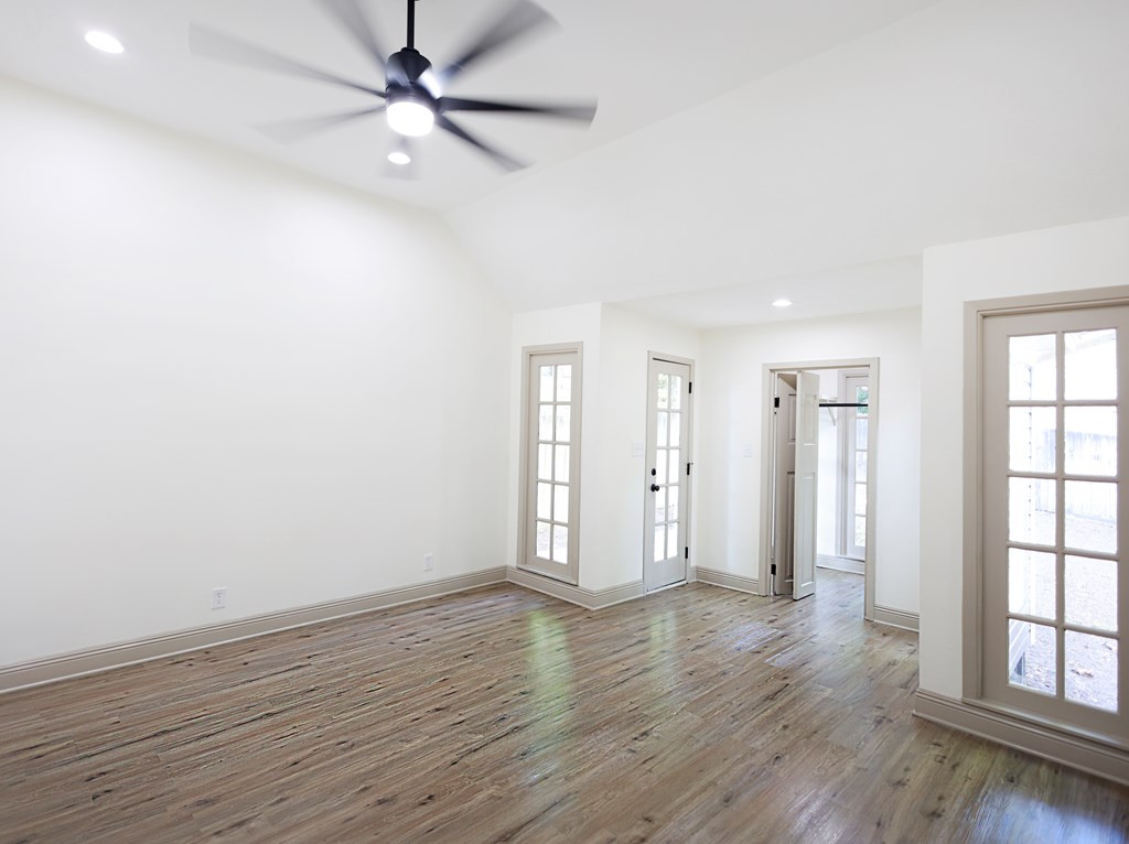 425 South Broadway Street McComb, MS 39648 - Photo 27 of 41 Photo 27