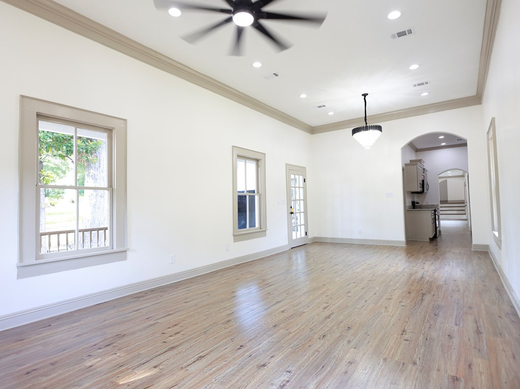 425 South Broadway Street McComb, MS 39648 - Photo 6 of 41 Photo 6