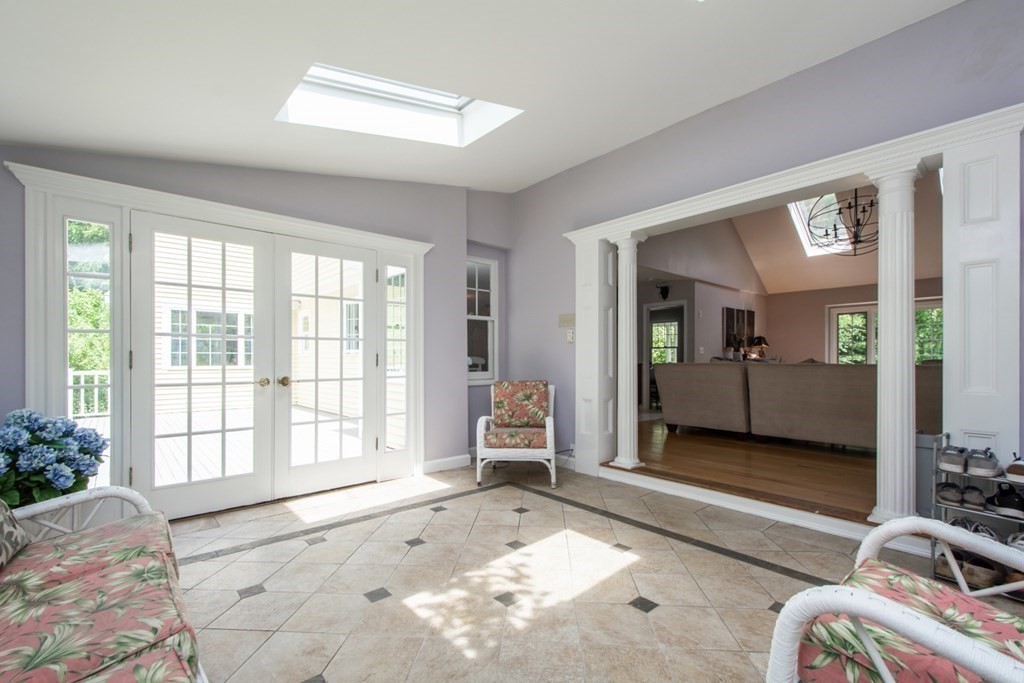 126 Newtown Road Acton, MA 01720 - Photo 13 of 42 Gallery Image 13
