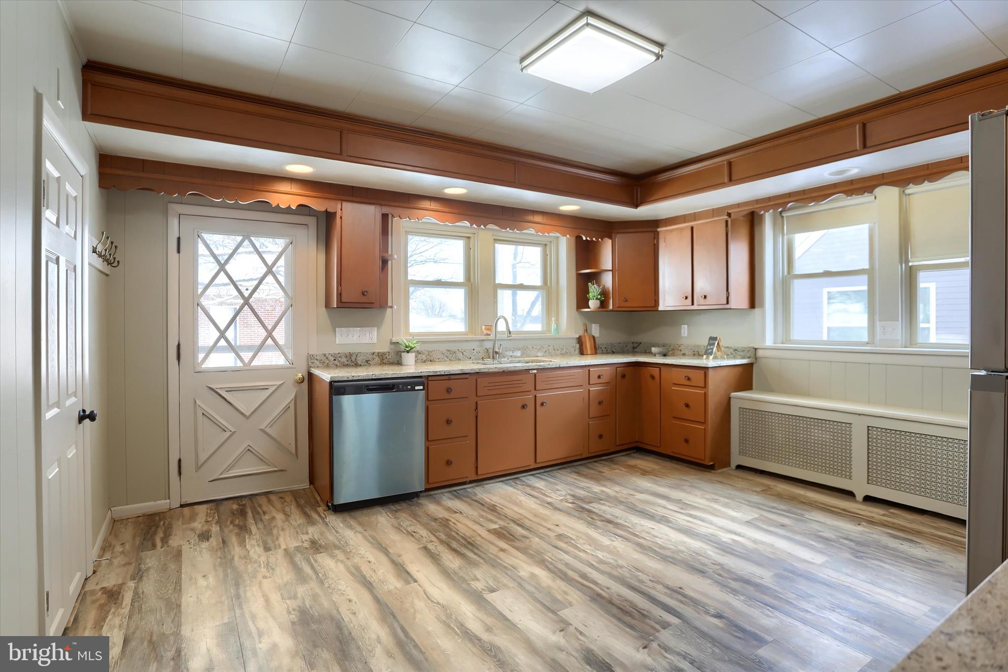 623 South Main Street Red Lion, PA 17356 - Photo 17 of 53