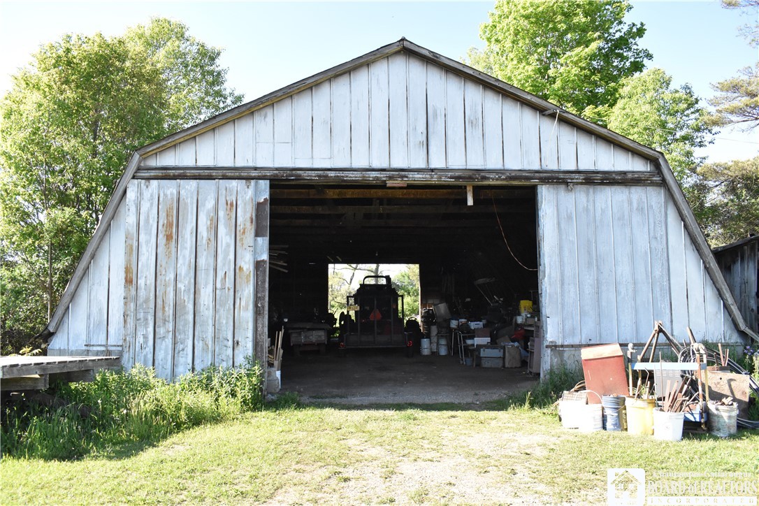 11580 Savage Road Sardinia, NY 14030 - Photo 2 of 29