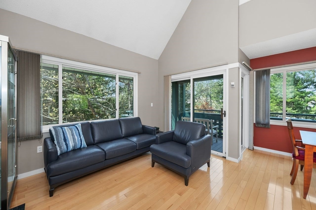 1175 Chestnut Street, Unit 12 Newton, MA 02464 - Photo 6 of 40