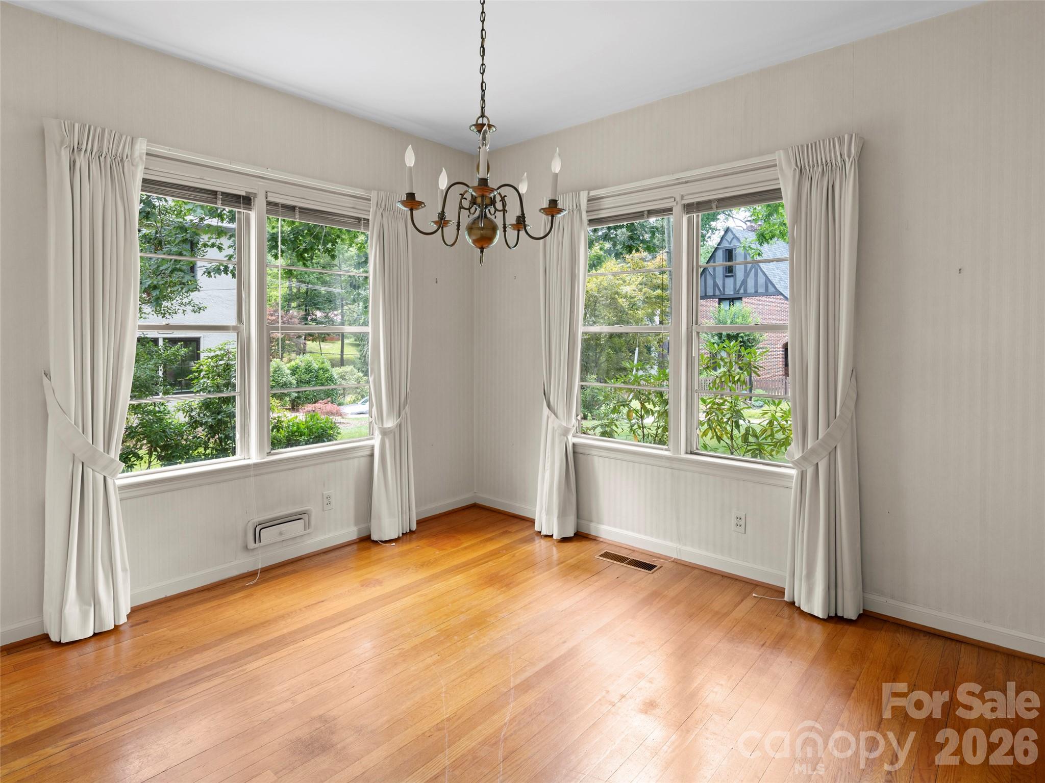 5 Normandy Road Asheville, NC 28803 - Photo 18 of 36