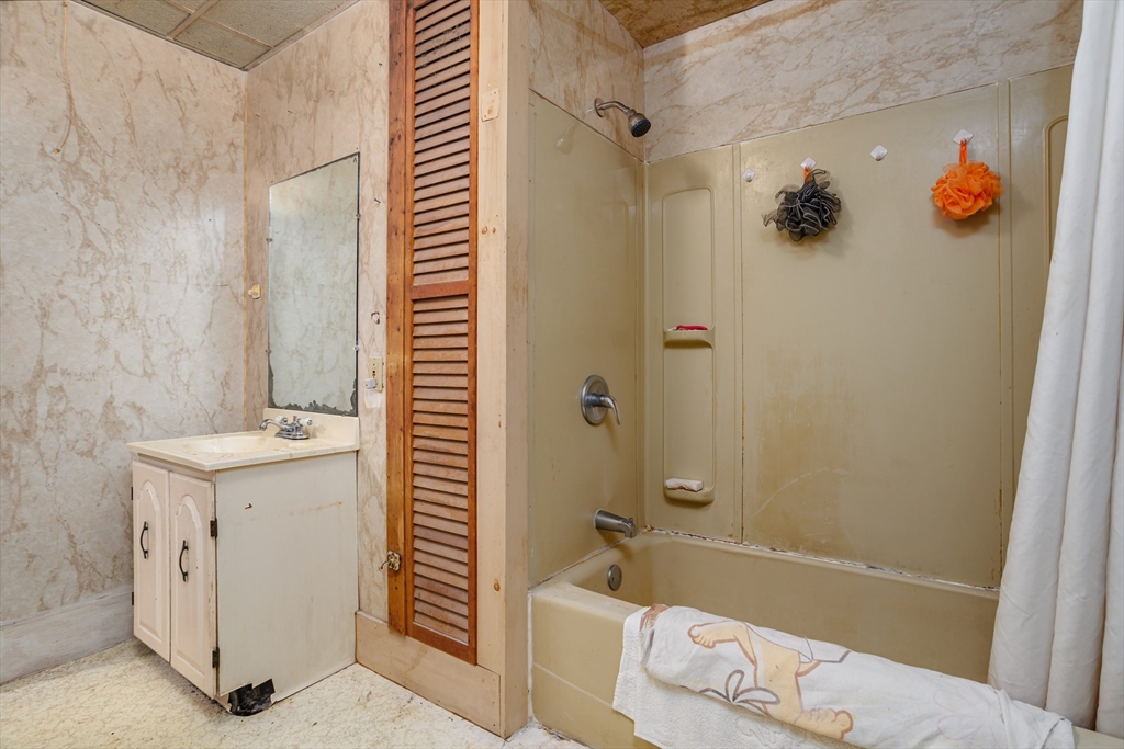 105 State Street Buckland, MA 01370 - Photo 31 of 42