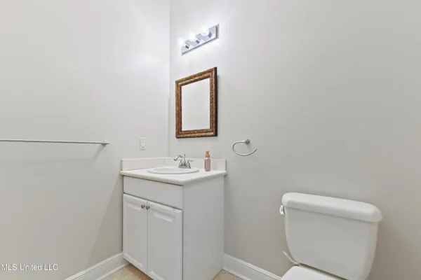 $695,000 | 1006 Beach Boulevard, Biloxi, MS 39530