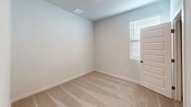 $1,795 | 201 Firefox Way, Jarrell, TX 76537