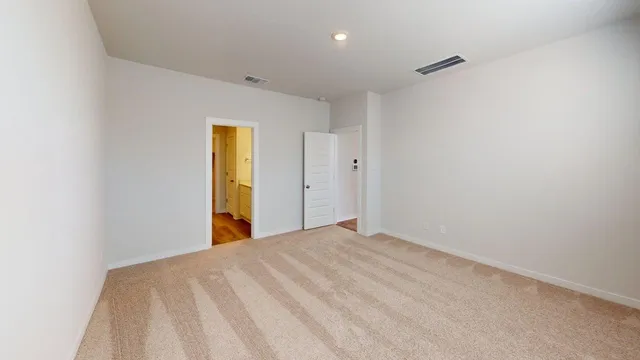 $1,795 | 201 Firefox Way, Jarrell, TX 76537