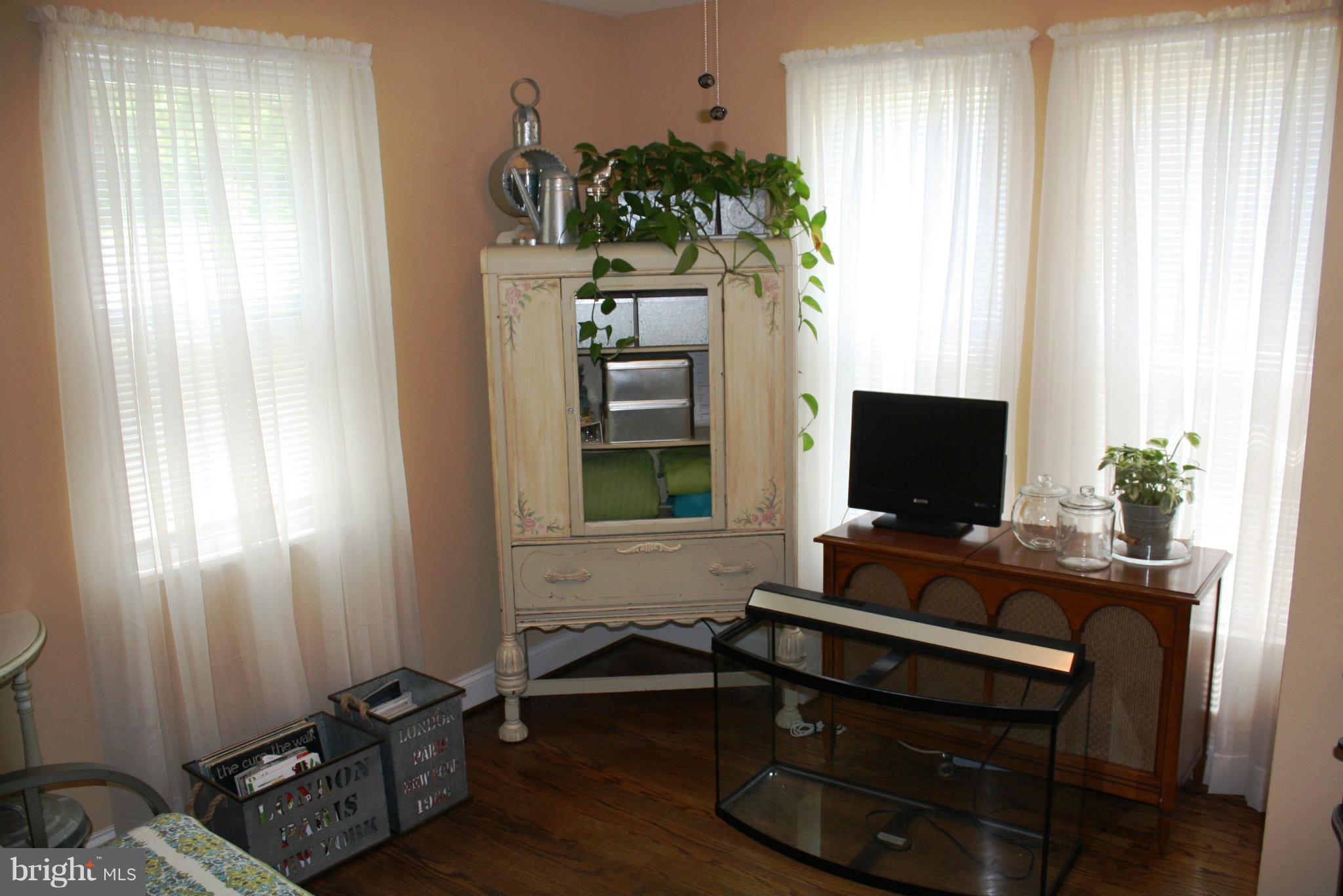 8025 Ridgely Oak Road Baltimore, MD 21234 - Photo 14 of 30 Bedroom