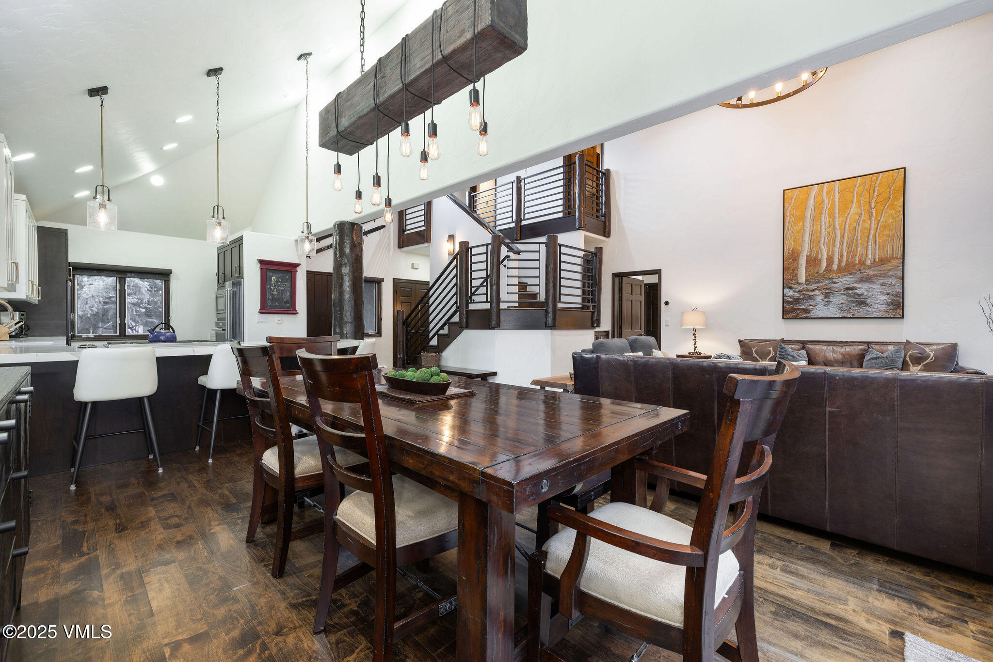 73 Dakota Park Edwards, CO 81632 - Photo 6 of 18 73_dakota_interior_dining_c