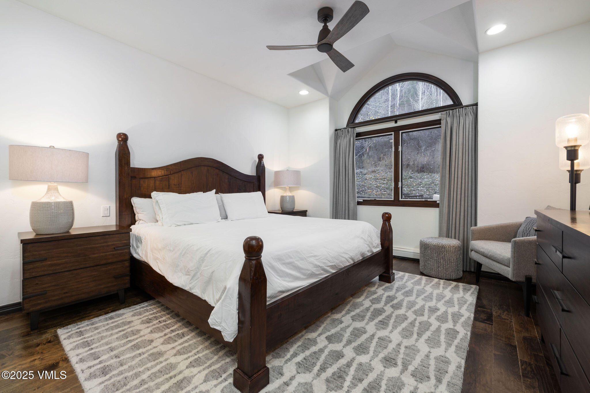 73 Dakota Park Edwards, CO 81632 - Photo 7 of 18 73_dakota_interior_primary