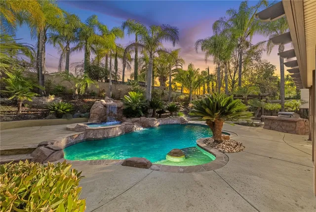 $855,000 | 42352 Wildwood Lane, Murrieta, CA 92562