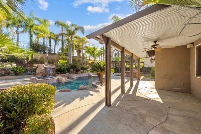 $855,000 | 42352 Wildwood Lane, Murrieta, CA 92562